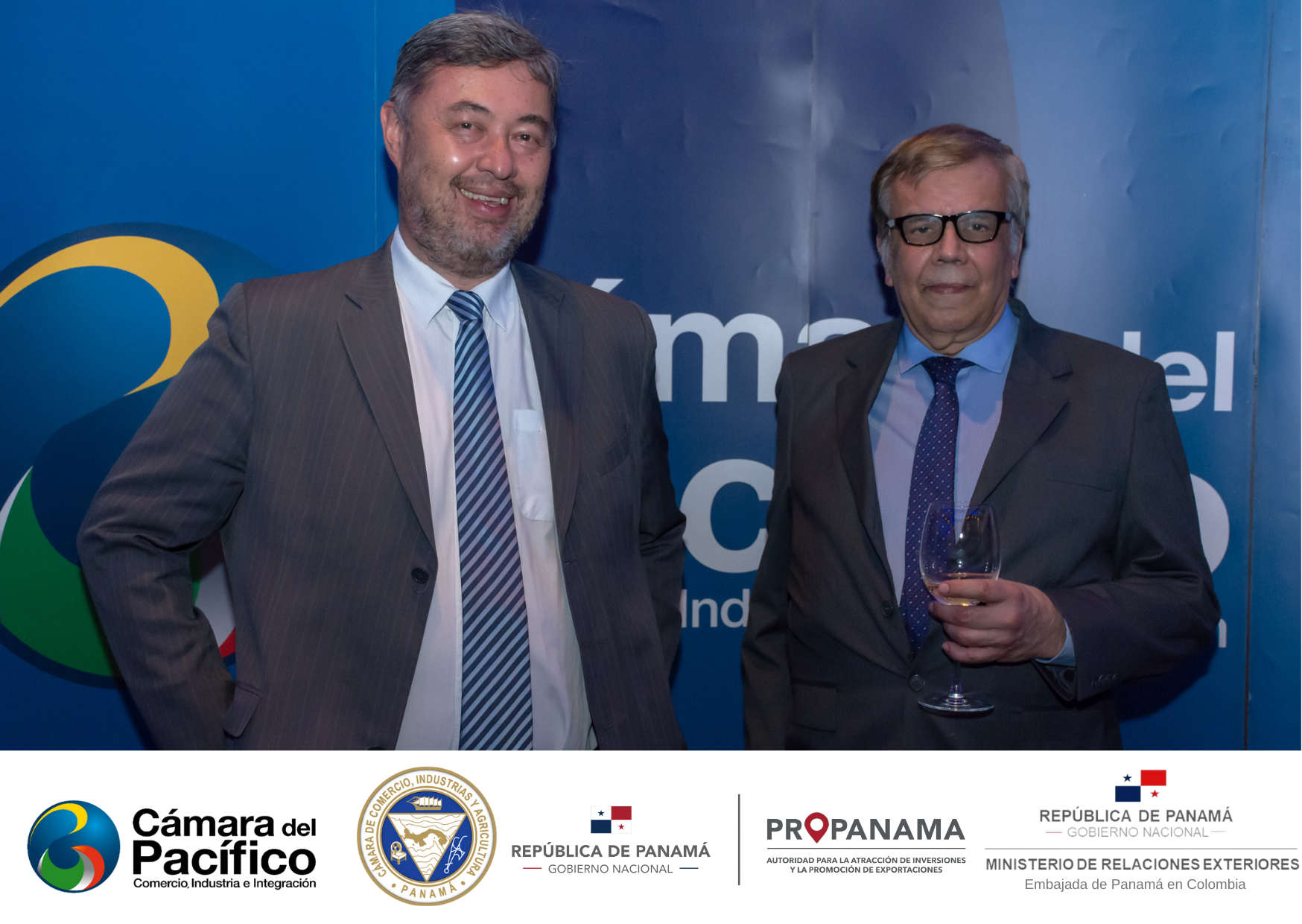 tl_files/images/Eventos 2021/FERIAS INTERNACIONALES/LANZAMIENTO EXPOCOMER 2022/FOTOS COCTEL/FOTOS COCTEL - 7 DE OCTUBRE 2021 (7).png