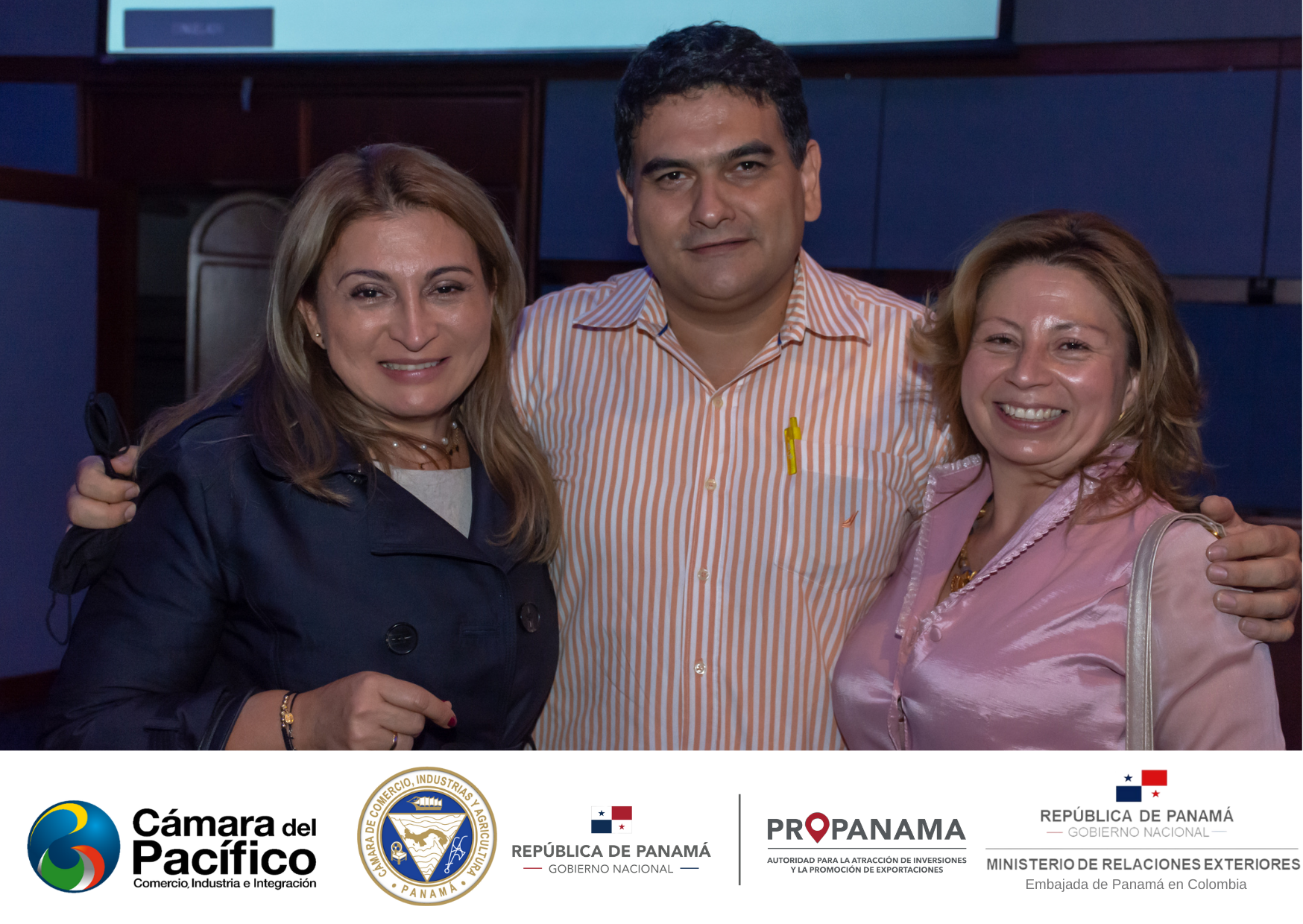 tl_files/images/Eventos 2021/FERIAS INTERNACIONALES/LANZAMIENTO EXPOCOMER 2022/FOTOS COCTEL/FOTOS COCTEL - 7 DE OCTUBRE 2021 (9).png