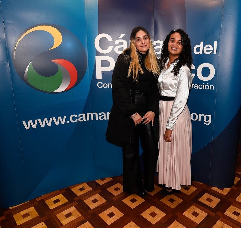 tl_files/images/Eventos 2023/COCTEL BOGOTA/NETWORKING PANANA-CCAP 2-.jpg