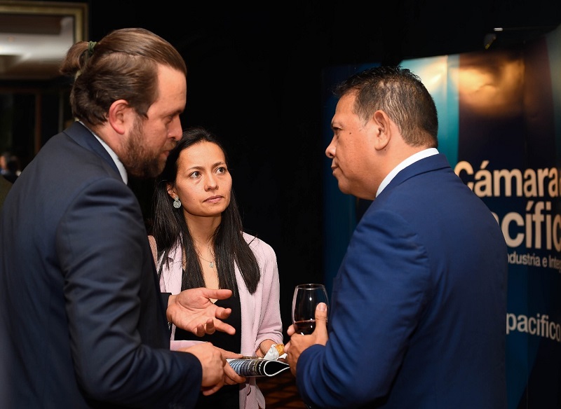 tl_files/images/Eventos 2023/COCTEL BOGOTA/NETWORKING PANANA-CCAP 29.jpg