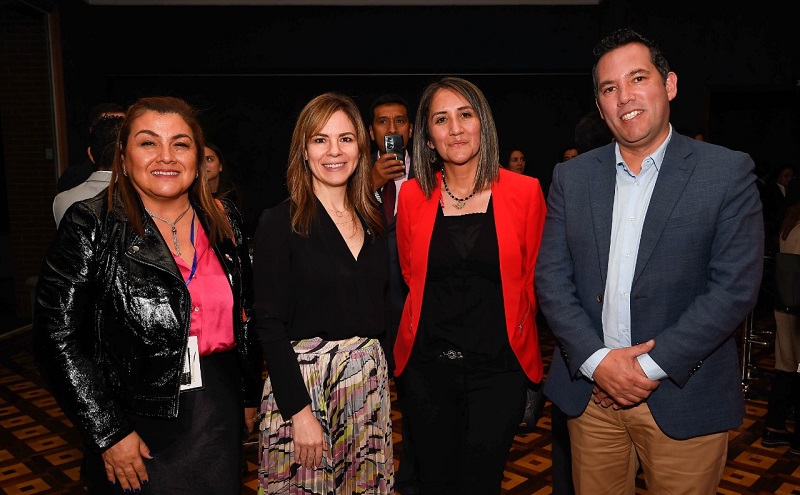 tl_files/images/Eventos 2023/COCTEL BOGOTA/NETWORKING PANANA-CCAP 36.jpg