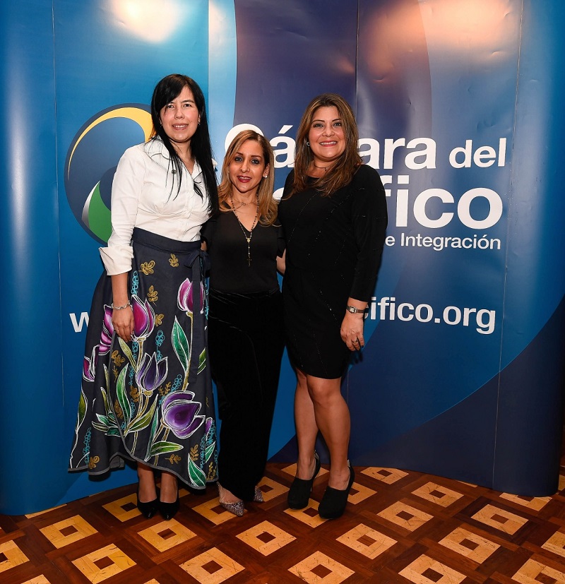 tl_files/images/Eventos 2023/COCTEL BOGOTA/NETWORKING PANANA-CCAP 4.jpg