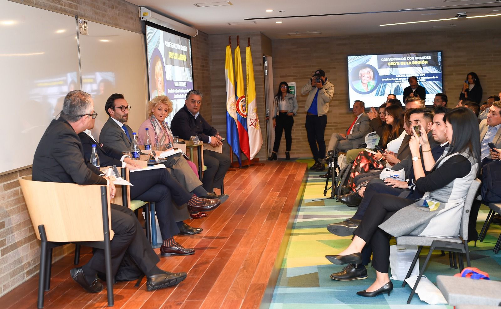 tl_files/images/Eventos 2023/Conversando: CEO´s de la Region/CEO 8.jpg